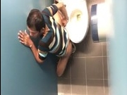 Привокзальный туалет порно