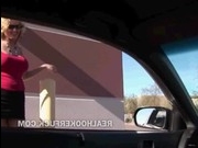 Видео гей снимает себе проститутку на улице с огромным членом